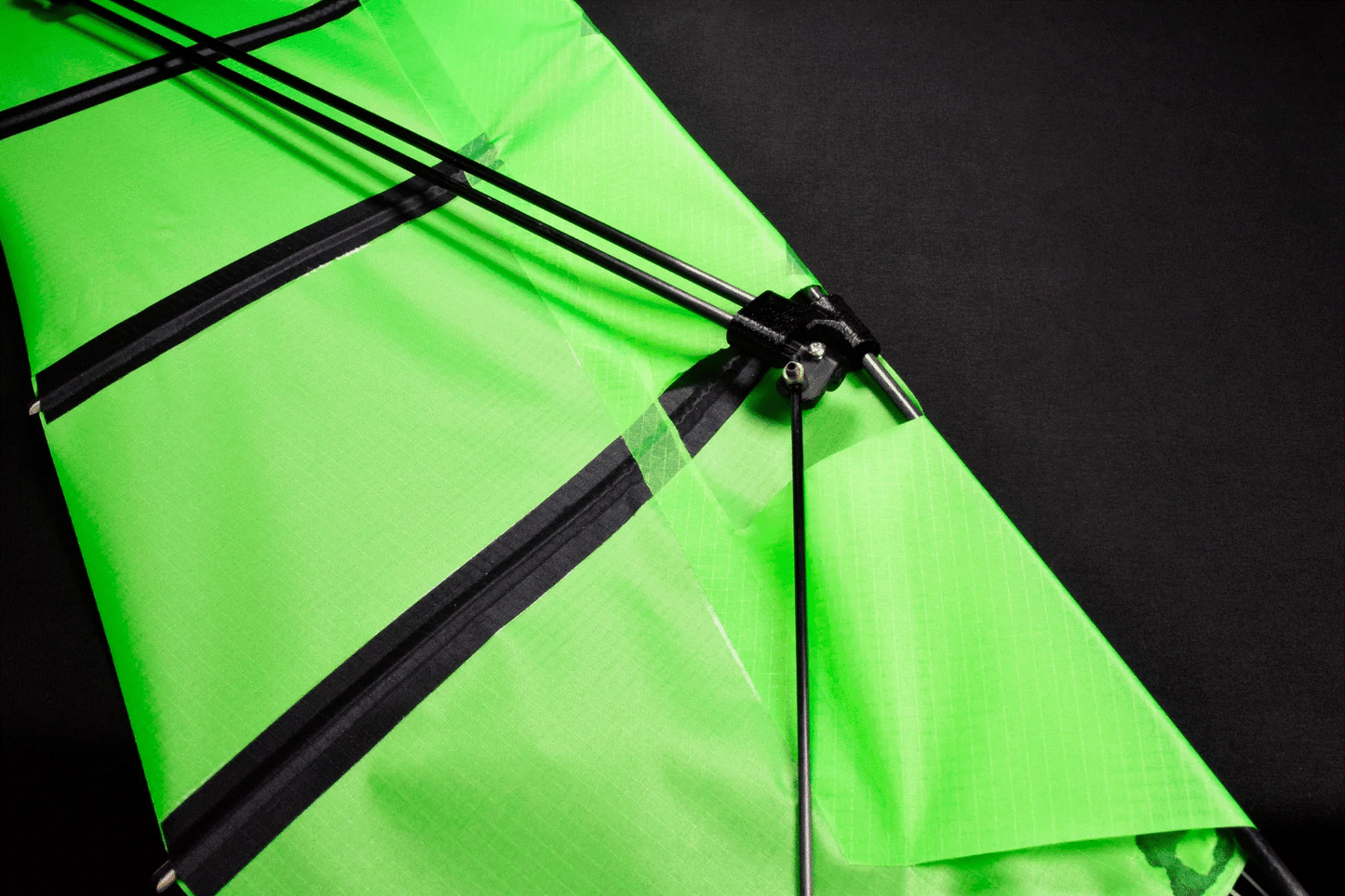 Carbon Falcon - Quick Build, Red/White/Blue