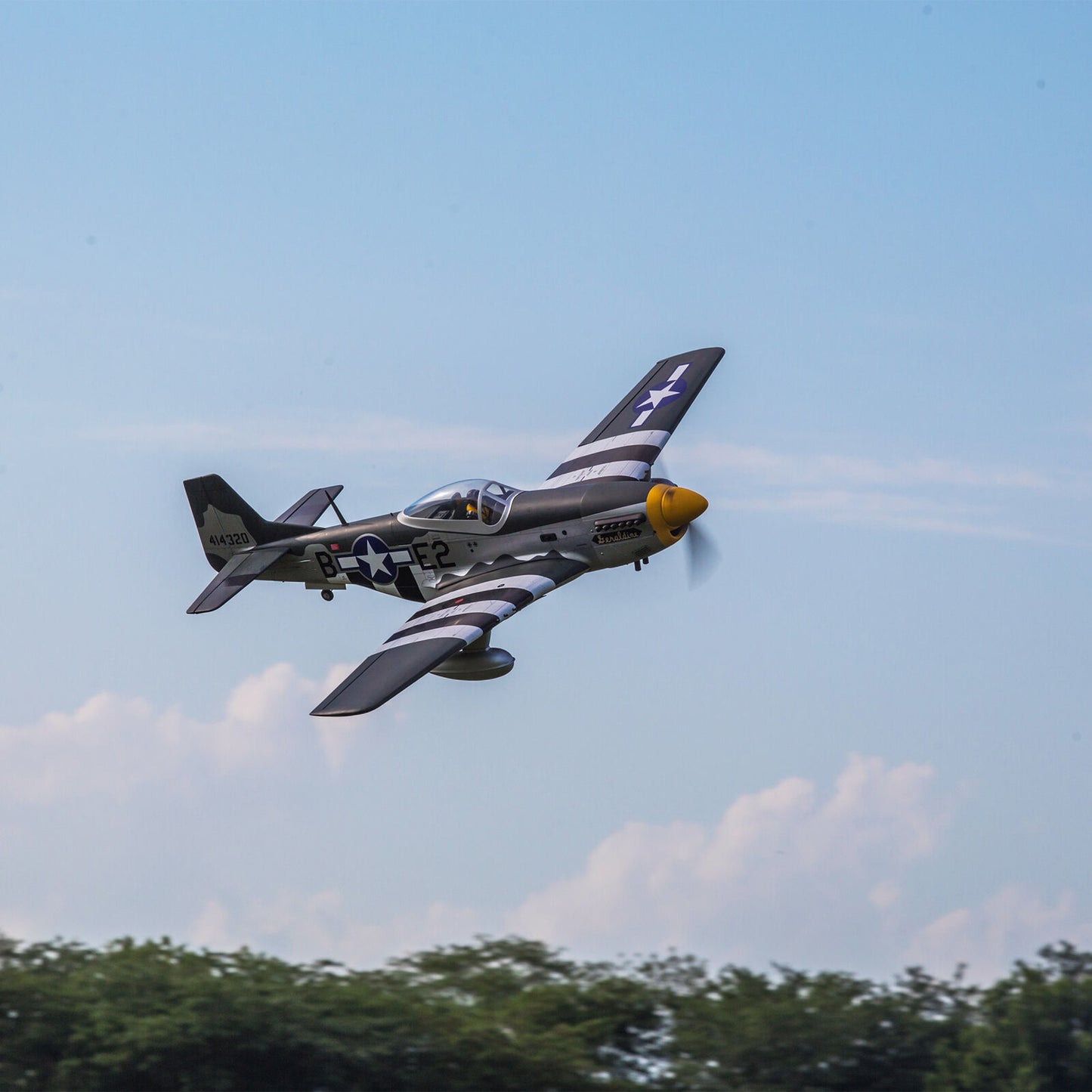 P-51D Mustang 20cc ARF  w/E-flite Retract Set
