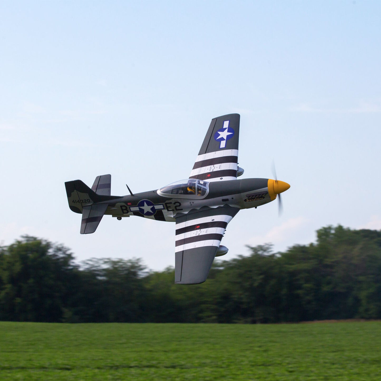 P-51D Mustang 20cc ARF  w/E-flite Retract Set