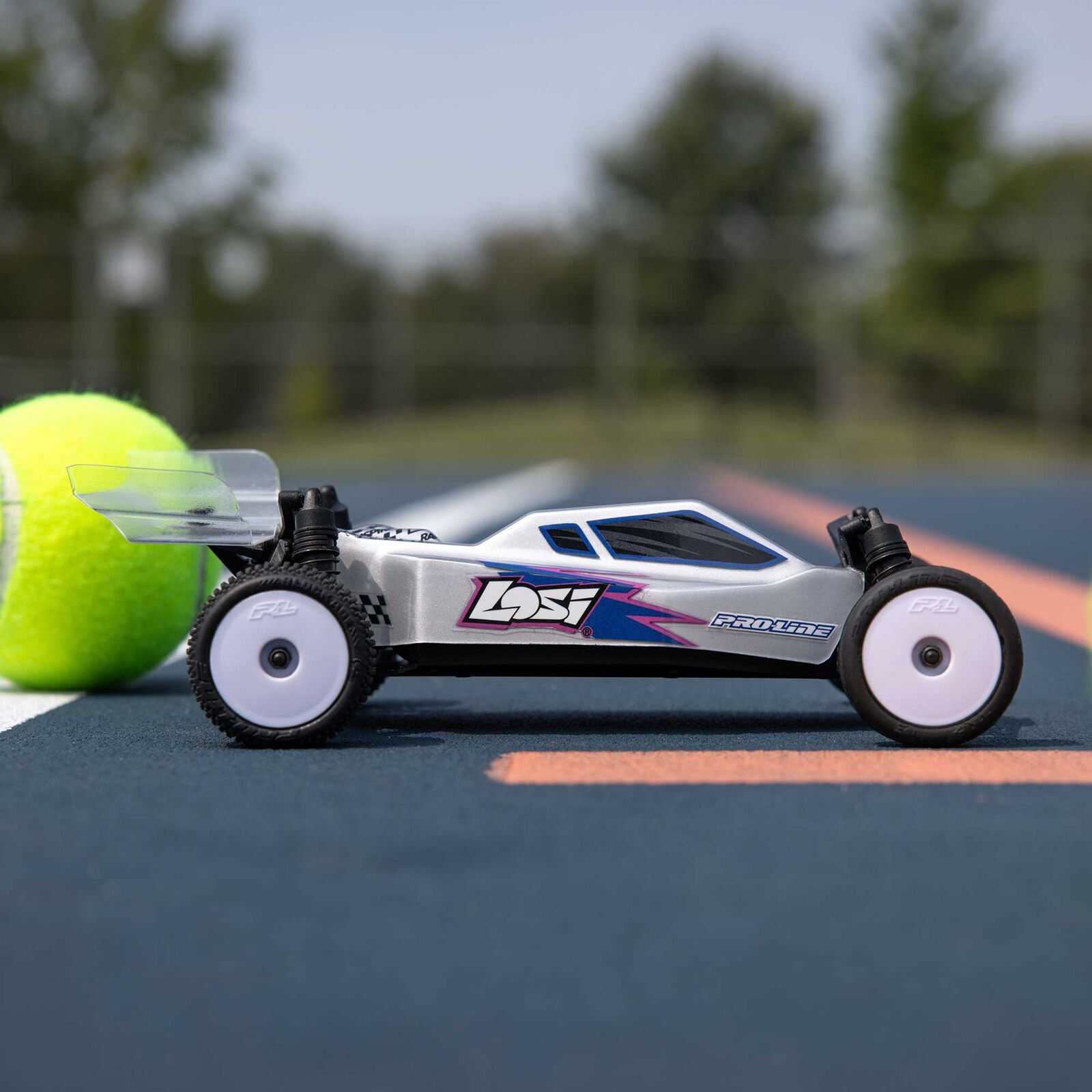 1/24 Micro-B 2WD Buggy, Silver RTR – Atlanta Hobby