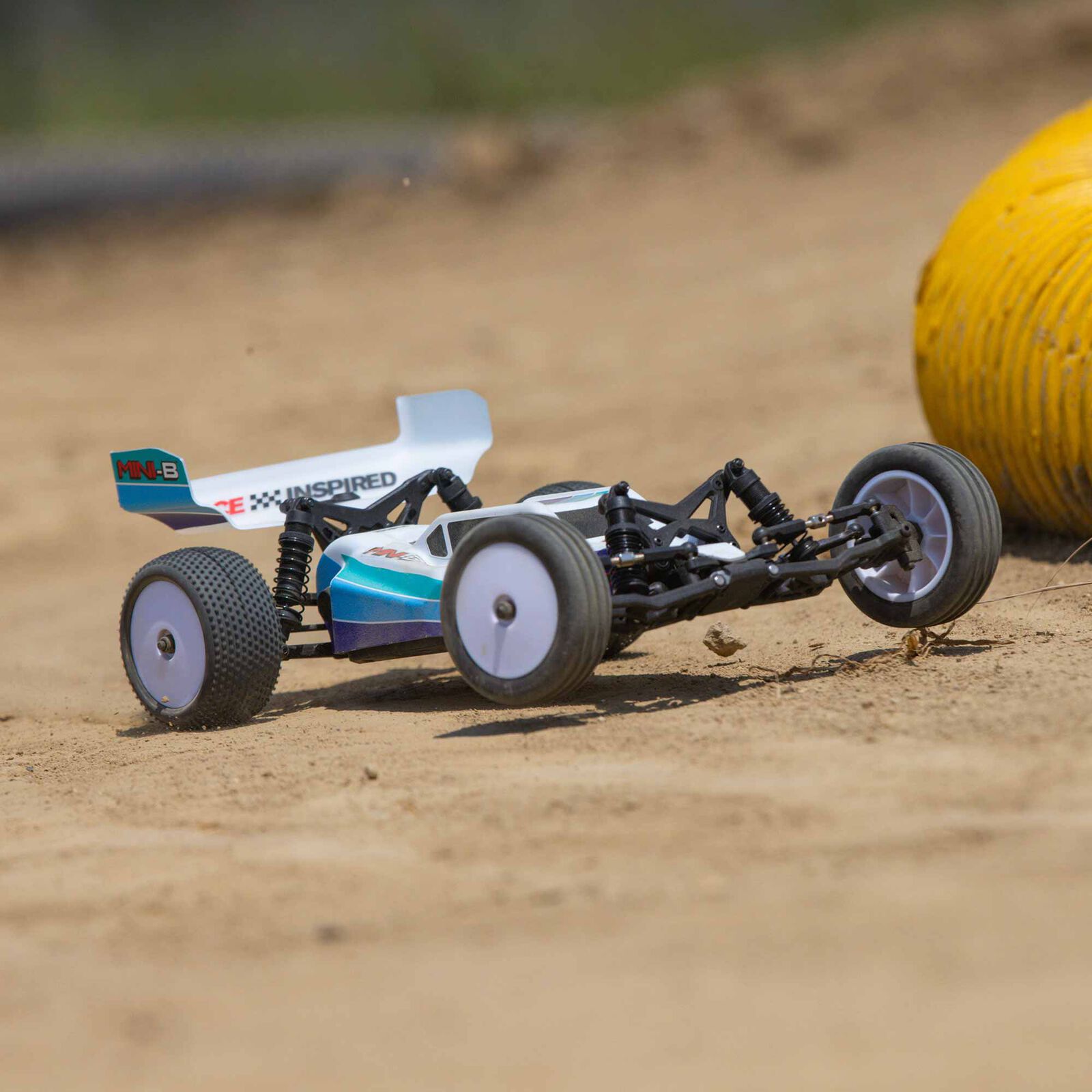 1/16 Mini-B 2WD Brushless Buggy RTR: Blue – Atlanta Hobby