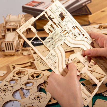 Wood Puzzle: V8 Grand Prix Car