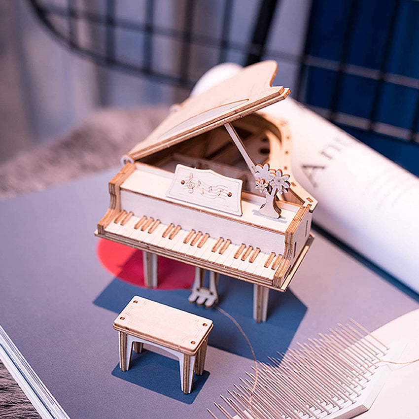 Classic 3D Wood Puzzles; Grand Piano