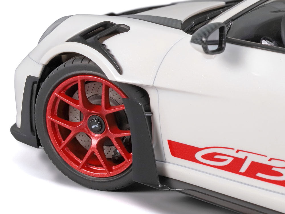 1/24 Porsche 911 GT3 RS (992) Plastic Model