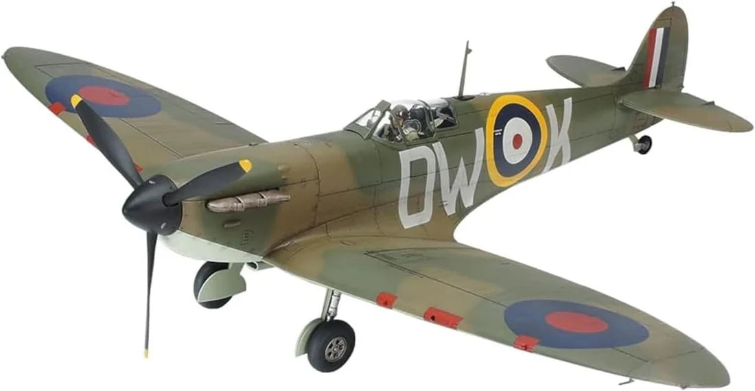 1/48 Supermarine Spitfire Mk.I & Light Utility Car 10HP