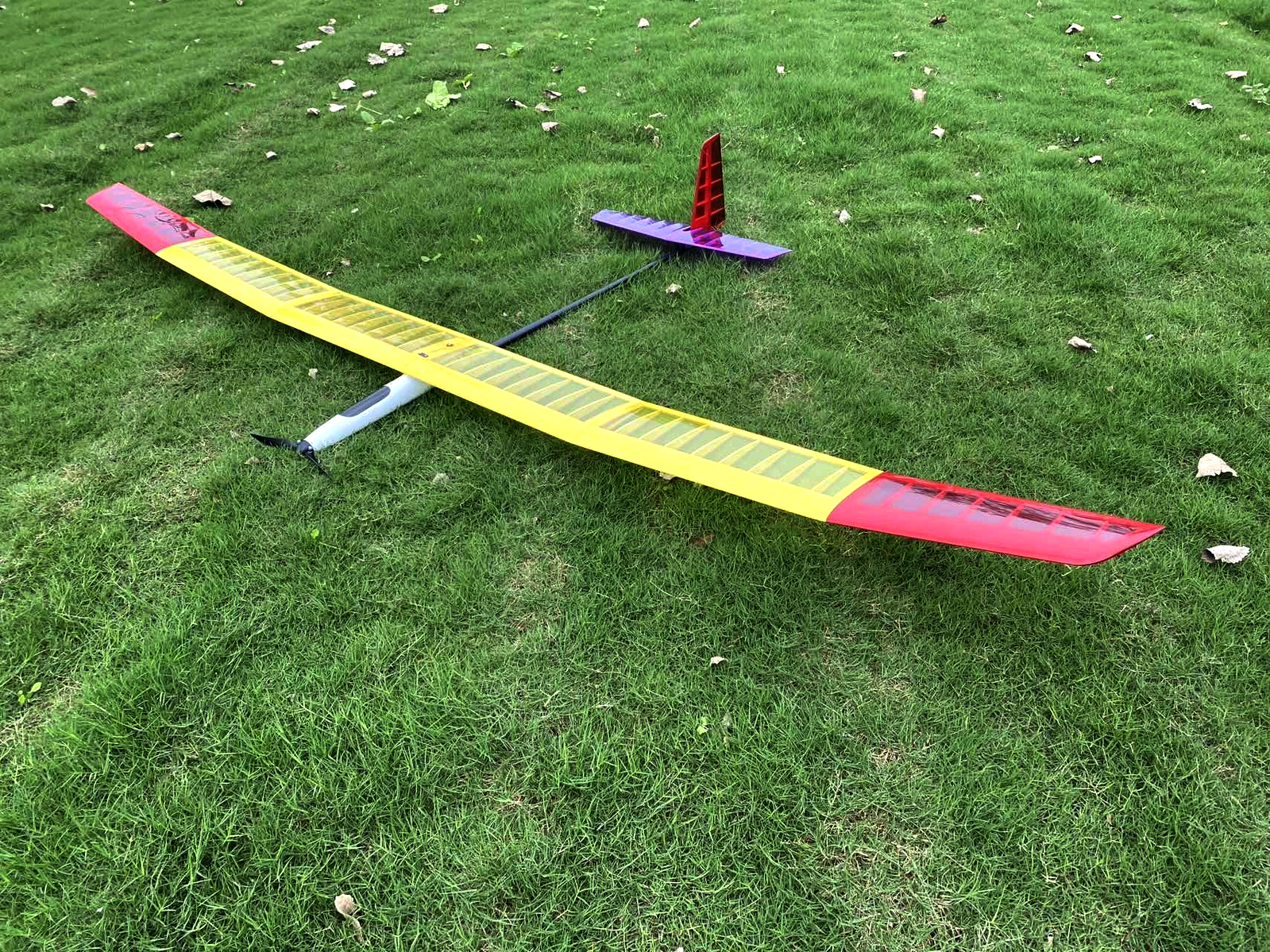 VP-2600 Glider 2.6m 102.4 in. ARF – Atlanta Hobby
