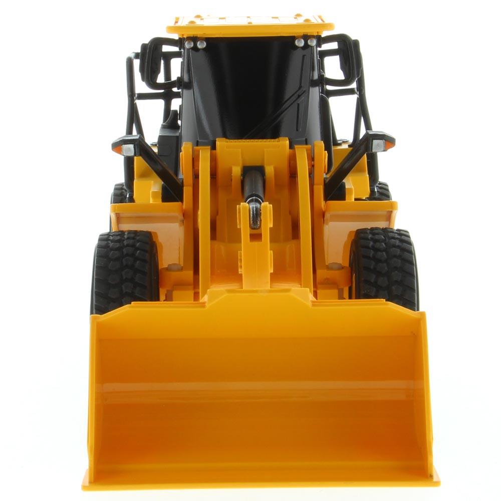 1:35 Caterpillar 950M Wheel Loader (requires batteries)