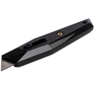 Utility Knife with Retract Blade