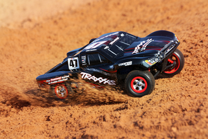 1/16 Slash, 4WD, RTR (Includes battery & charger): Mike