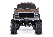 Load image into Gallery viewer, 1/10 TRX-4 1979 Ford F-150 Hi Trail Edition: Brown (Needs Battery &amp; Charger)
