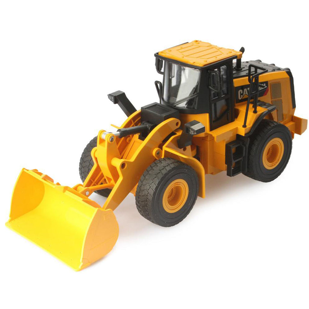 Diecast Masters 1:24 Caterpillar 950M Wheel Loader (includes batteries) (25003)