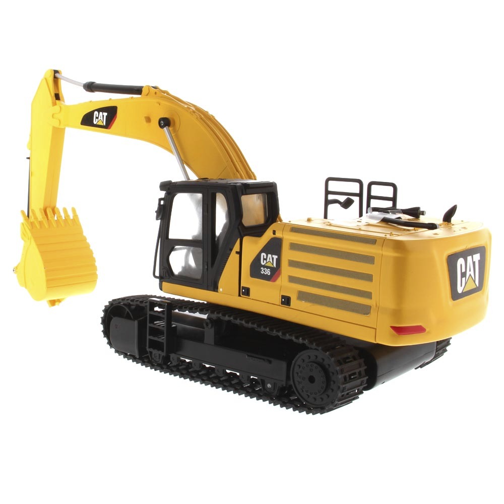 Diecast Masters 1:24 Caterpillar 336 Excavator, Bucket Up & Down (needs batteries) (25005)