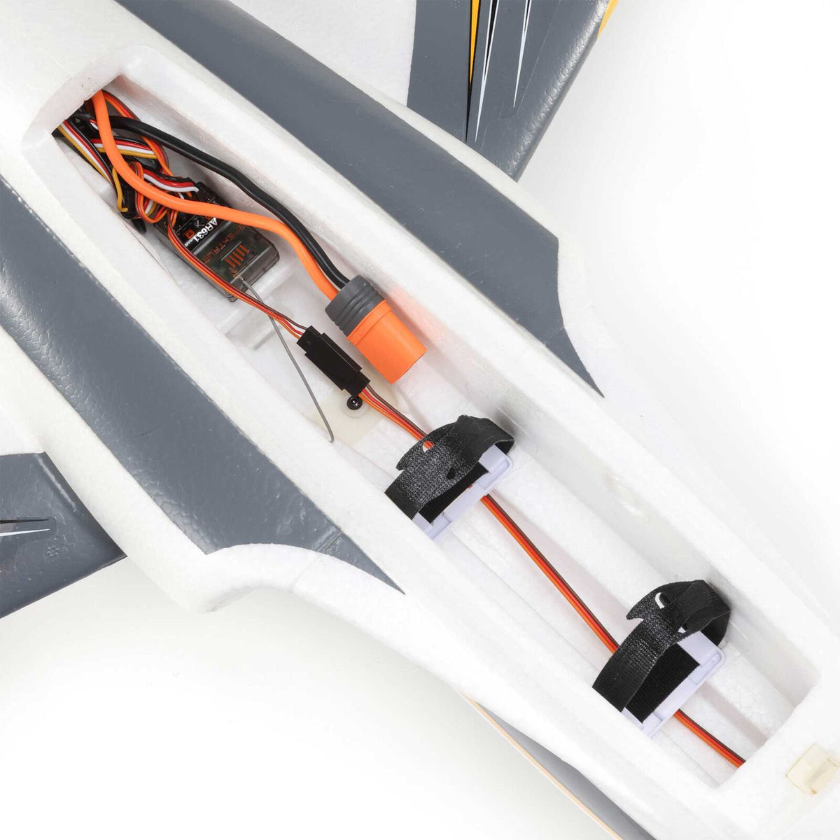E-flite Habu SS (Super Sport) 70mm EDF Jet BNF Basic with SAFE Select and AS3X (EFL0950)