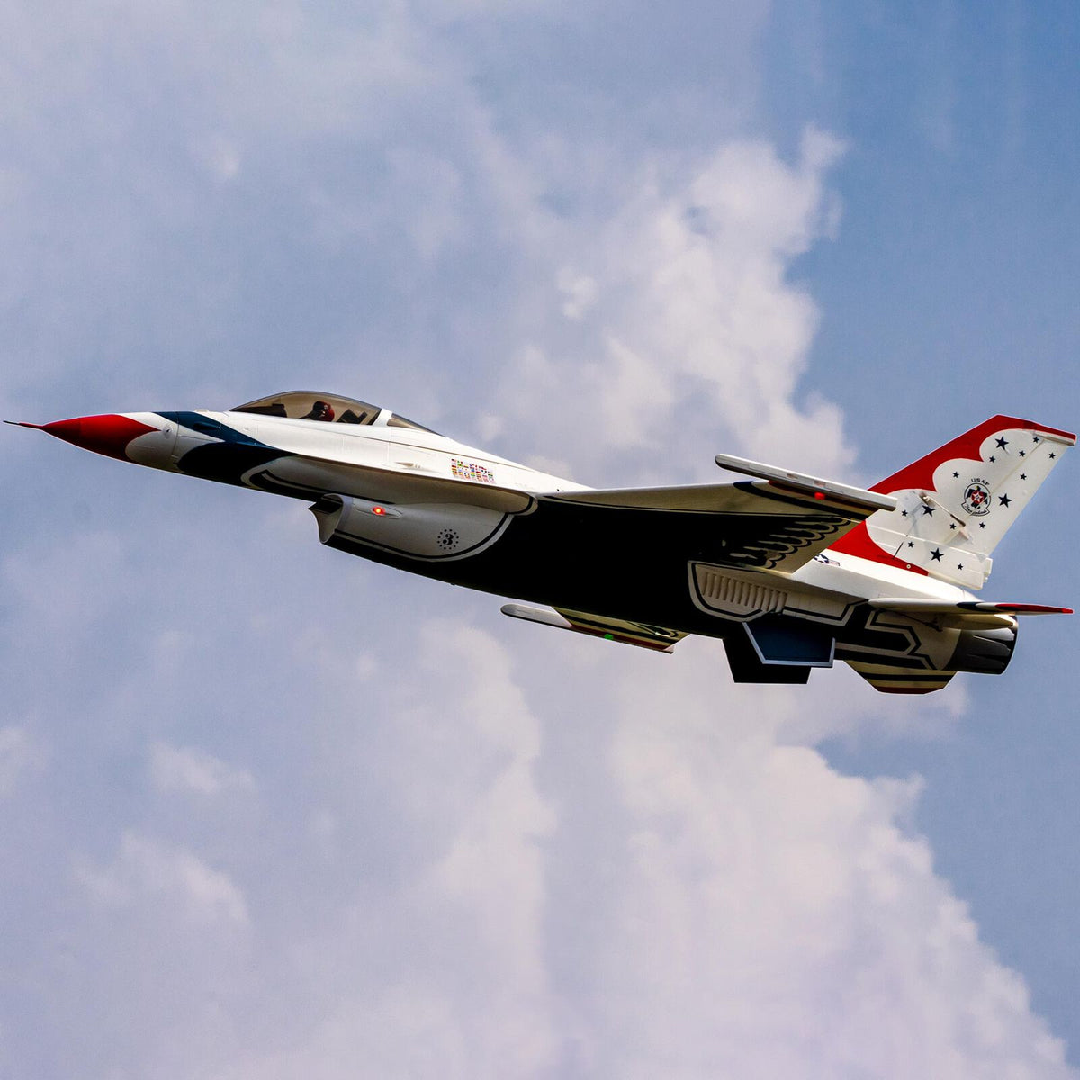E-flite F-16 Thunderbirds 80mm EDF BNF Basic with AS3X and SAFE Select (EFL87950)