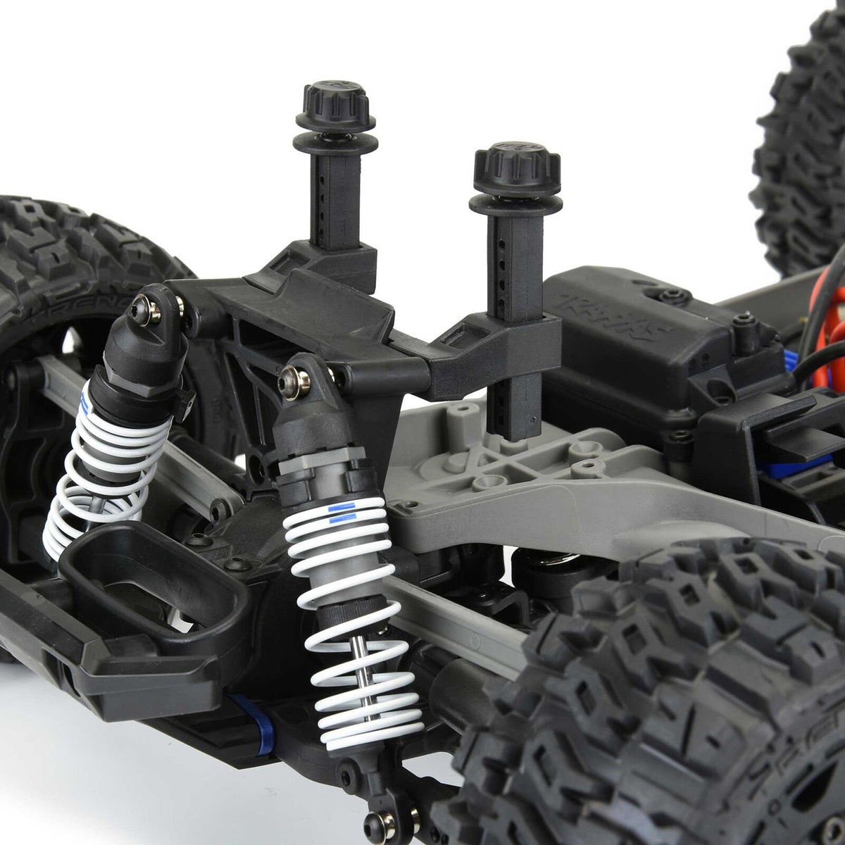 Pro-Line 1/10 Extended Front and Rear Body Mounts (Rustler 4x4) (PRO636200)