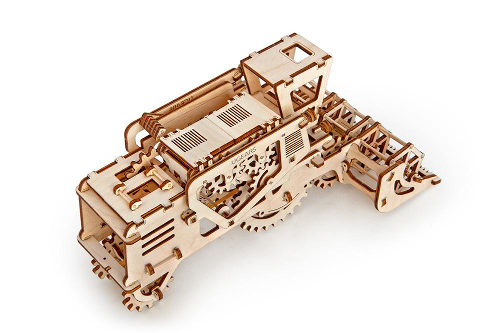 UGears Combine/Harvester Mechanical Wooden 3D Model (UTG0009)