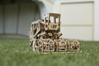 UGears Combine/Harvester Mechanical Wooden 3D Model (UTG0009)